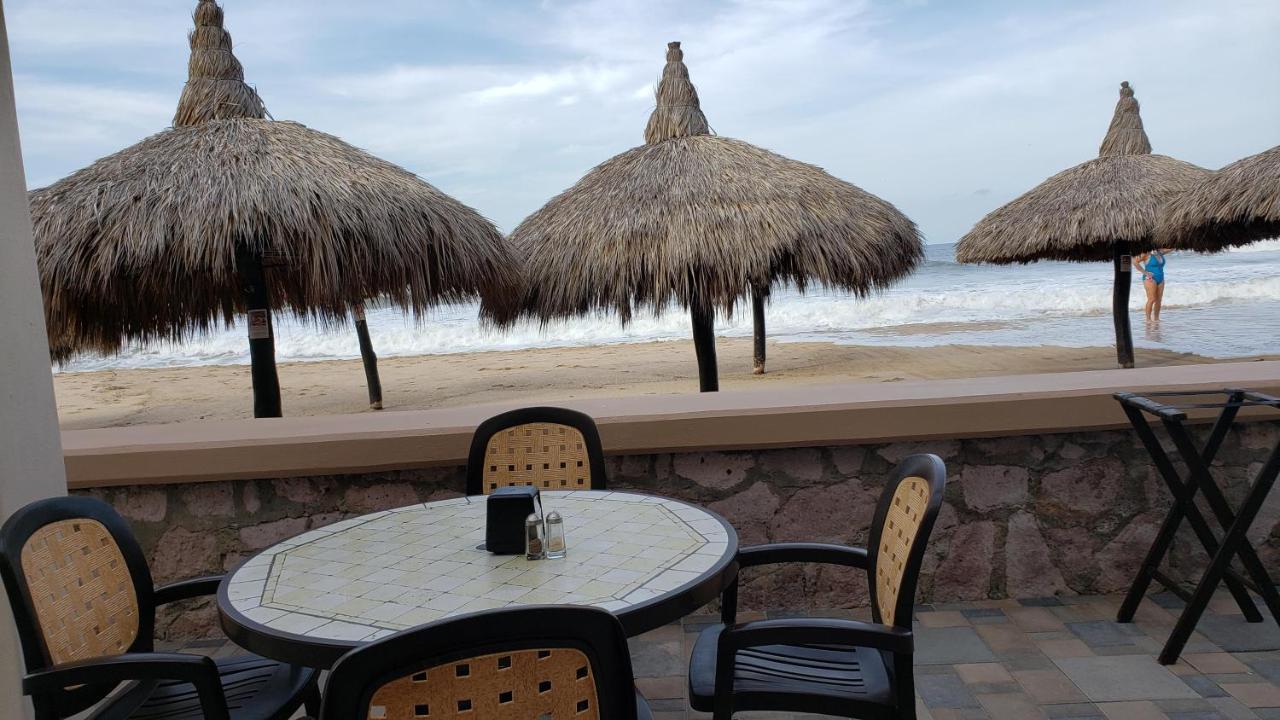 Costa Bonita Beach & Resort 마사틀란 외부 사진